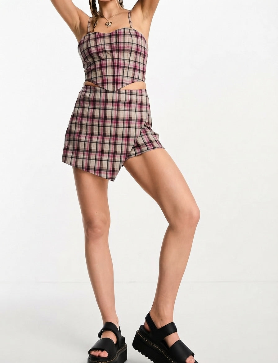 Asymmetric skort co-ord in check